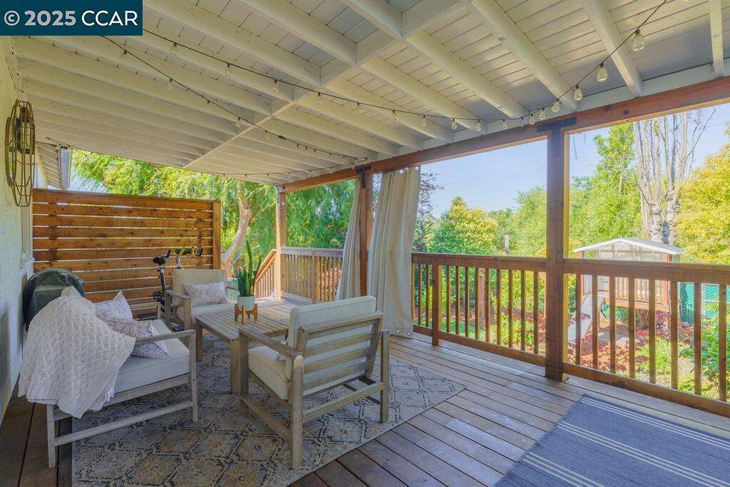 15 Buena Vista, Benicia, CA 94510