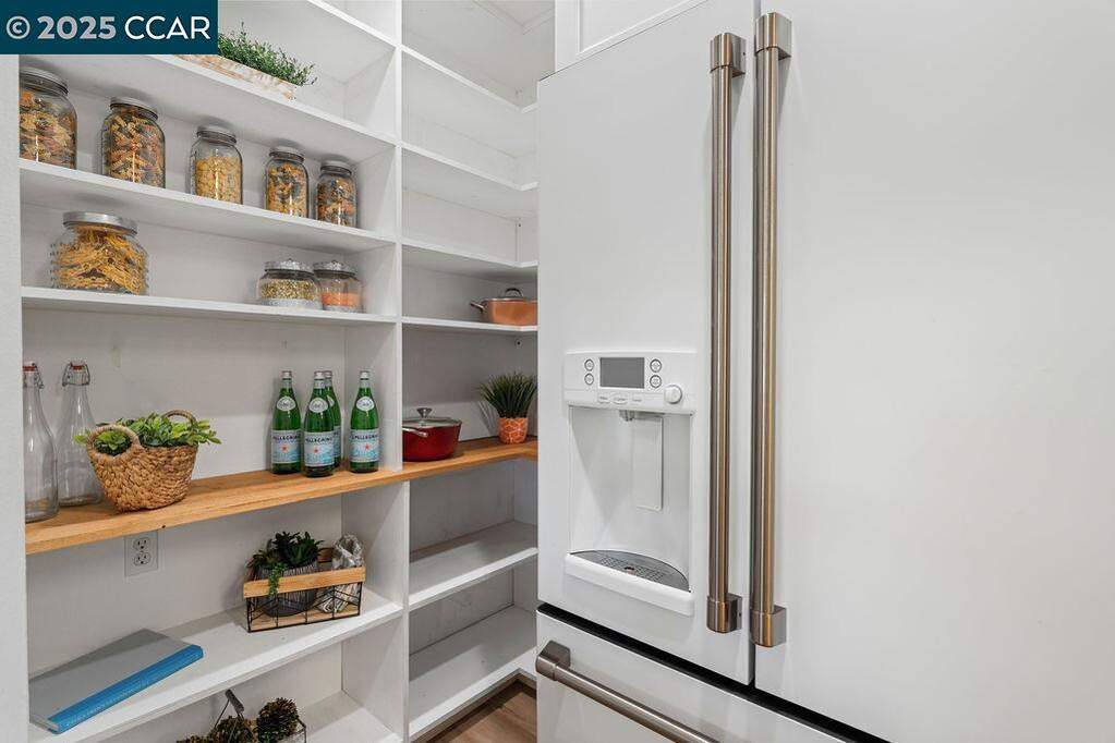 15 Buena Vista, Benicia, CA 94510