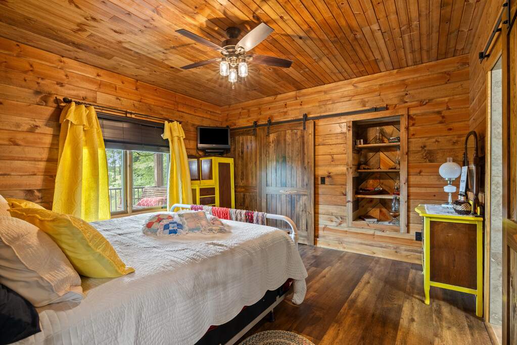 3 Bedroom Single Family Home/House's Image 7