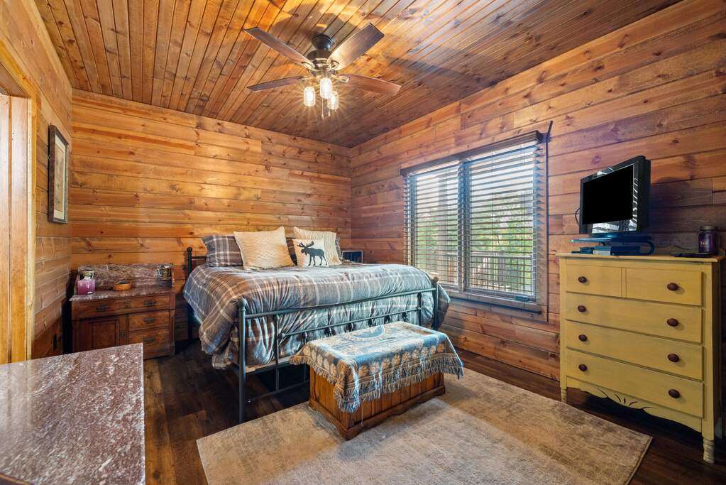 3 Bedroom Single Family Home/House's Image 12