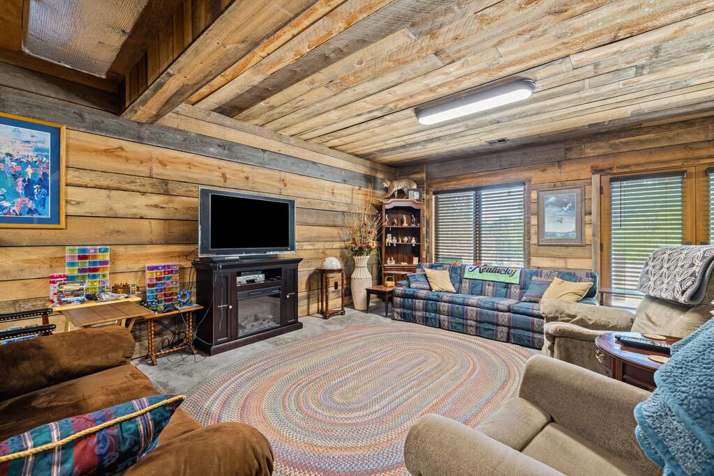 3 Bedroom Single Family Home/House's Image 26