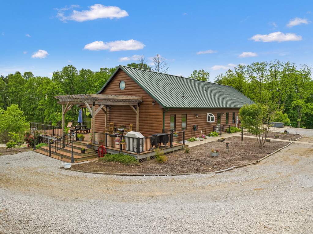 3 Bedroom Single Family Home/House's Image 41