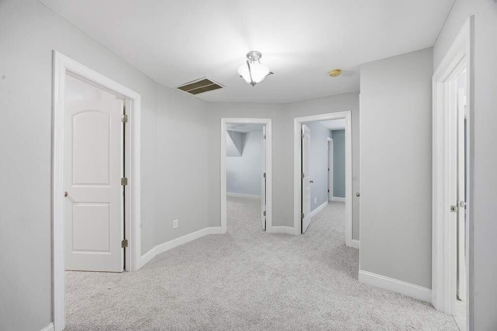 5 Bedroom Single Family Home/House's Image 20