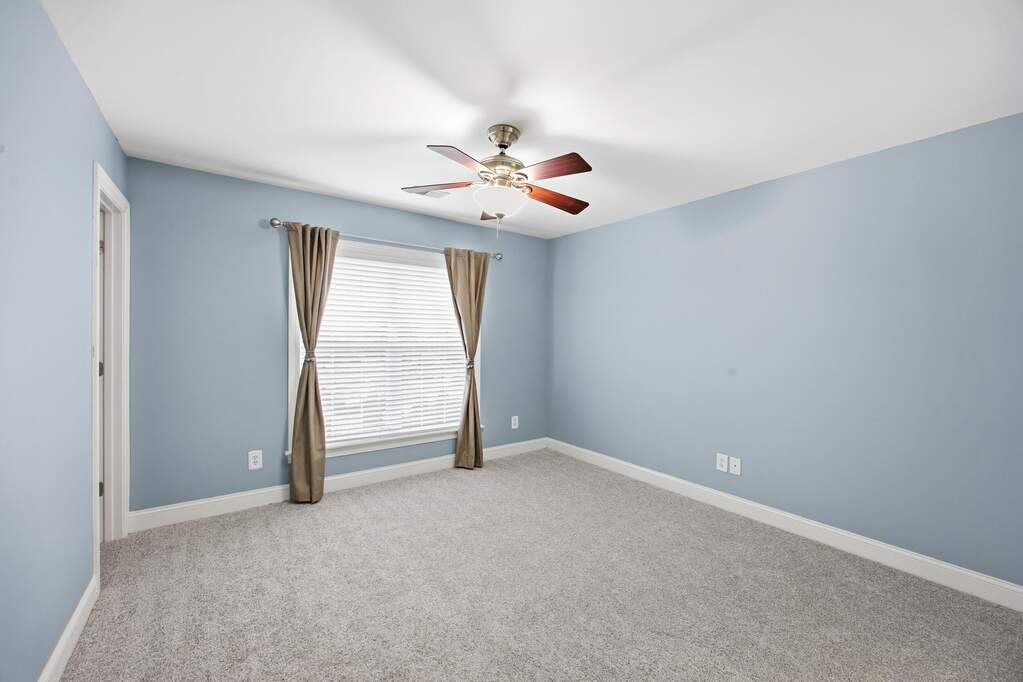 5 Bedroom Single Family Home/House's Image 25
