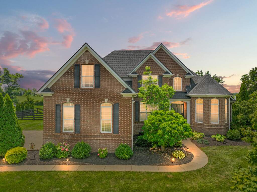 5 Bedroom Single Family Home/House's Image 47
