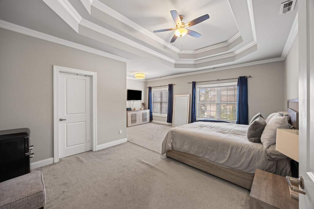 4 Bedroom Single Family Home/House's Image 14