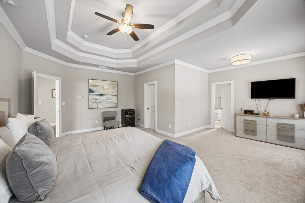 4 Bedroom Single Family Home/House's Image 15