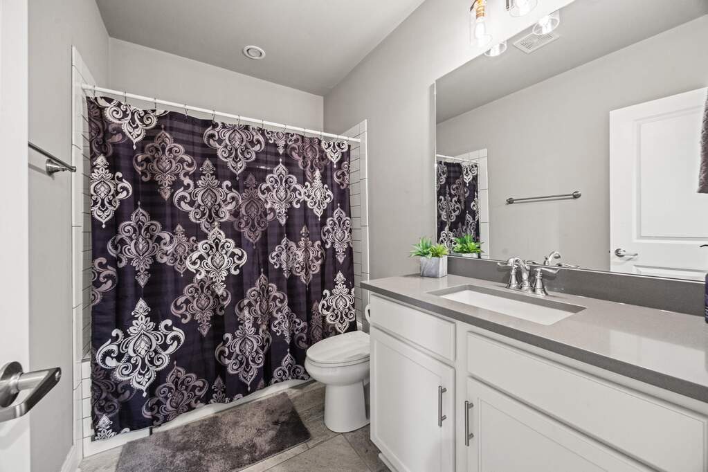 4 Bedroom Single Family Home/House's Image 24