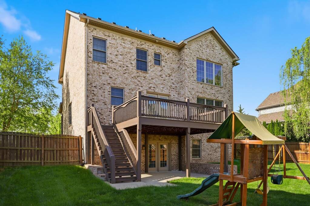 4 Bedroom Single Family Home/House's Image 39