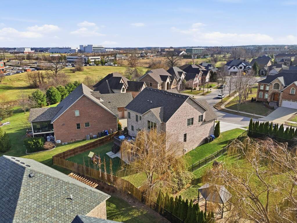 4 Bedroom Single Family Home/House's Image 43