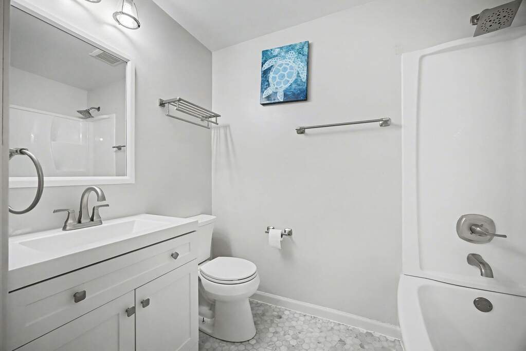 4 Bedroom Single Family Home/House's Image 13