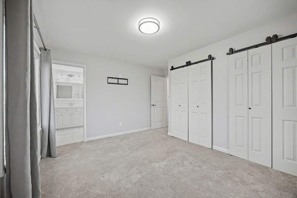 4 Bedroom Single Family Home/House's Image 18