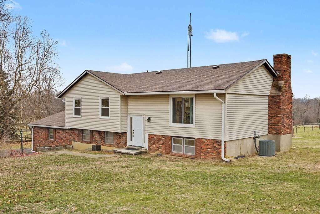 4 Bedroom Single Family Home/House's Image 27