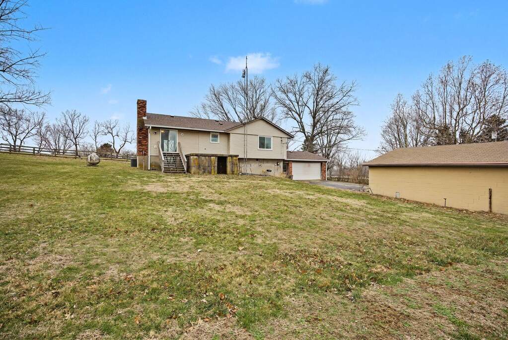 4 Bedroom Single Family Home/House's Image 30