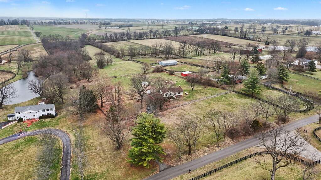4 Bedroom Single Family Home/House's Image 37