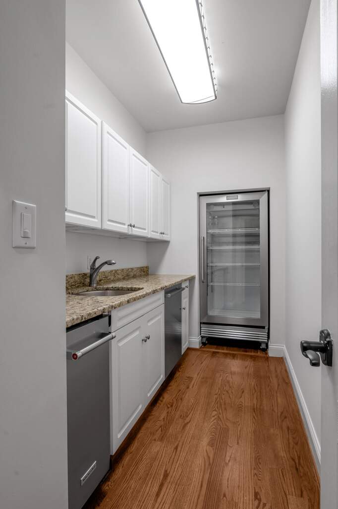 4 Bedroom Single Family Home/House's Image 23