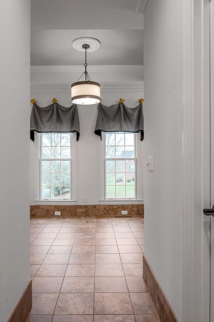 4 Bedroom Single Family Home/House's Image 31