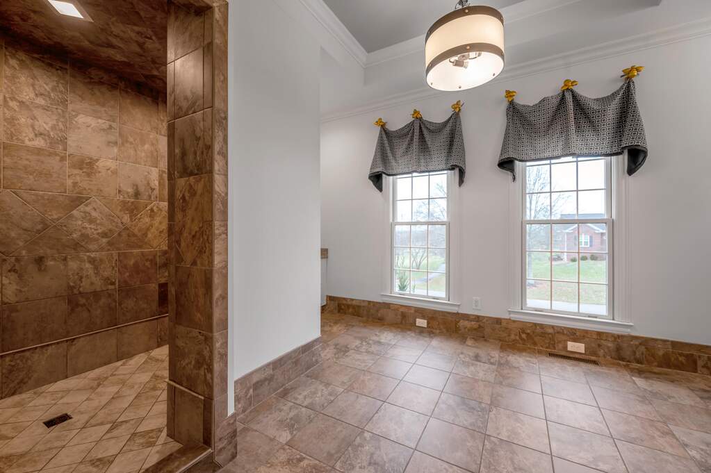 4 Bedroom Single Family Home/House's Image 32