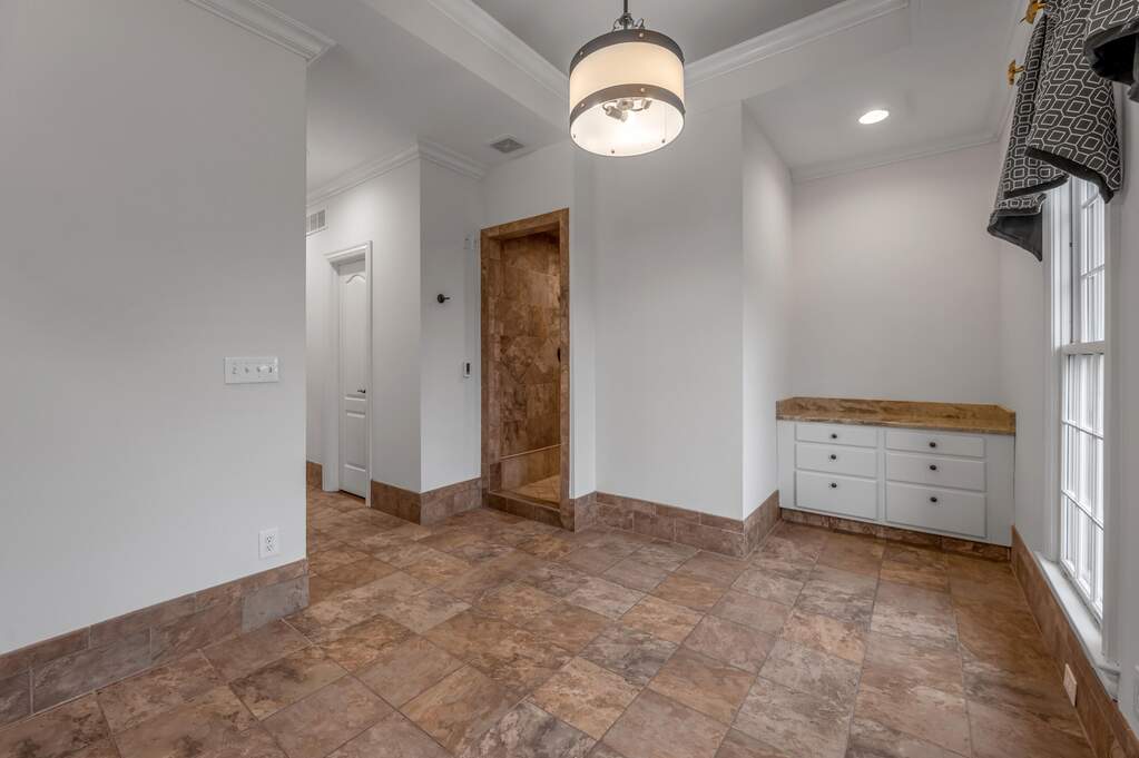 4 Bedroom Single Family Home/House's Image 35