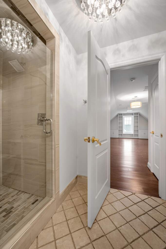 4 Bedroom Single Family Home/House's Image 50