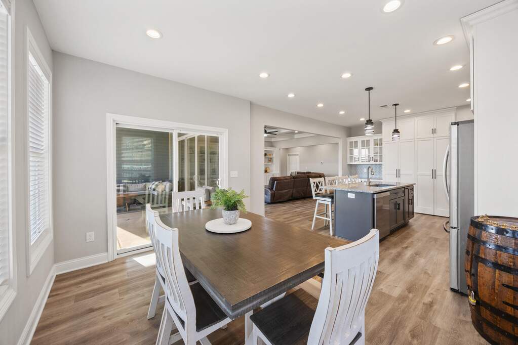 4 Bedroom Single Family Home/House's Image 9