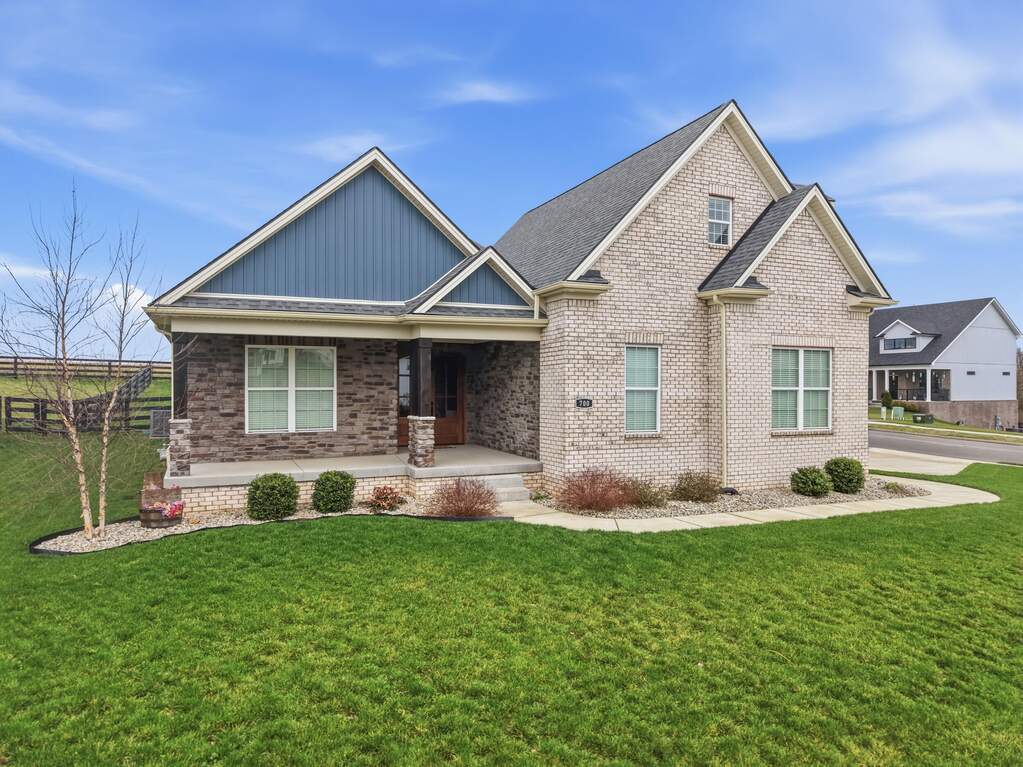 4 Bedroom Single Family Home/House's Image 27