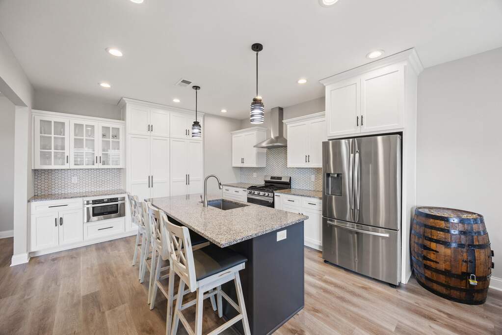 4 Bedroom Single Family Home/House's Image 6