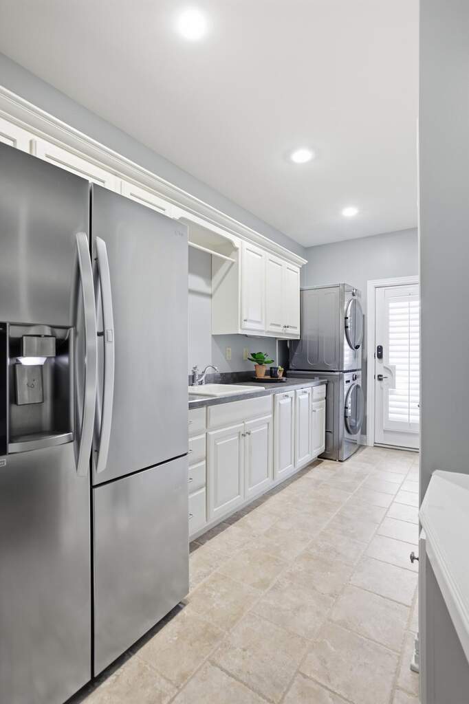 4 Bedroom Single Family Home/House's Image 21