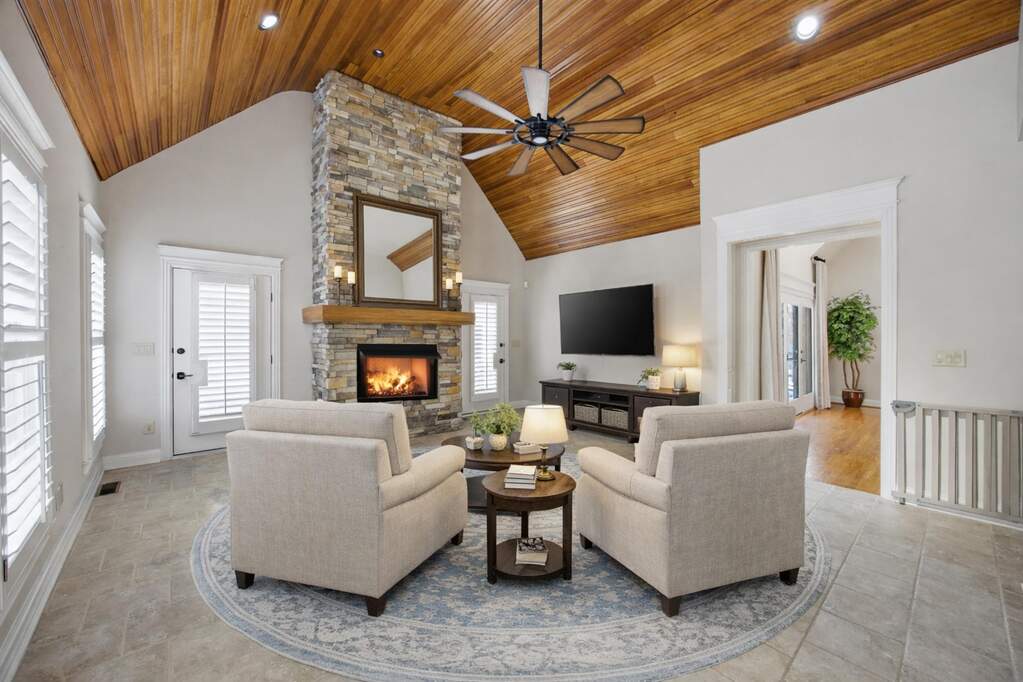 4 Bedroom Single Family Home/House's Image 27