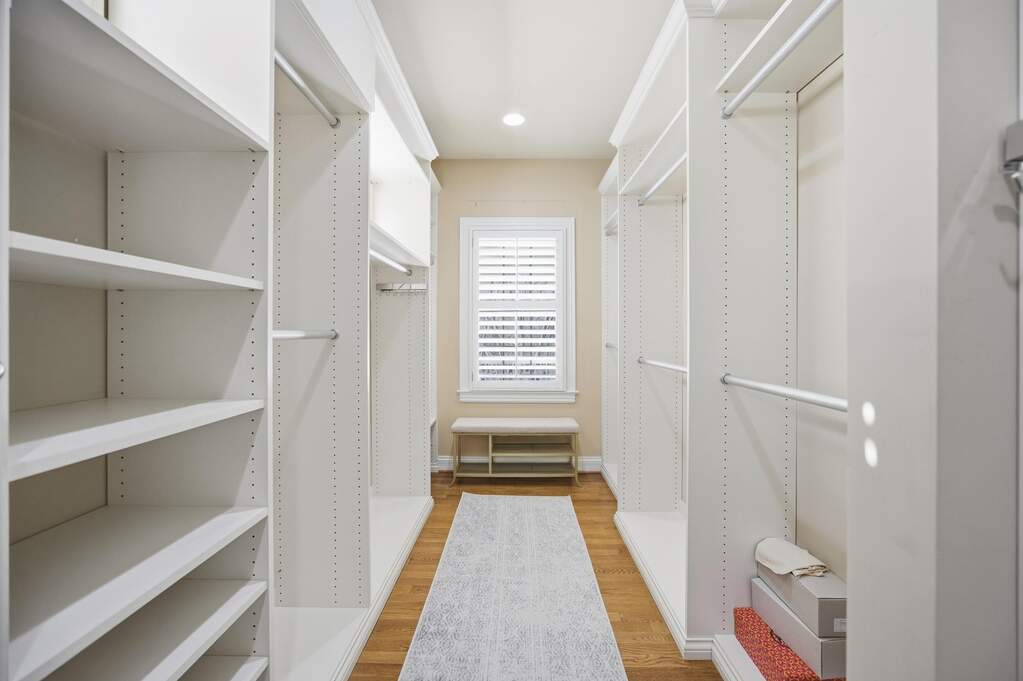 4 Bedroom Single Family Home/House's Image 37