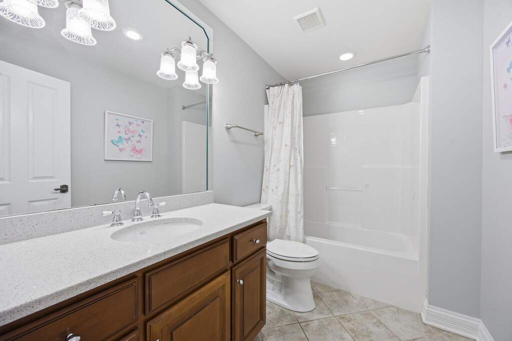 4 Bedroom Single Family Home/House's Image 42