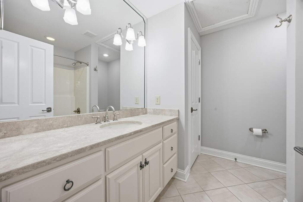 4 Bedroom Single Family Home/House's Image 45