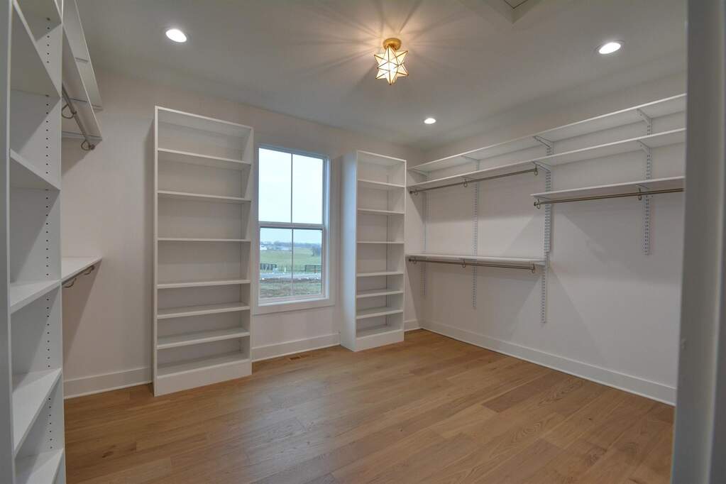 4 Bedroom Single Family Home/House's Image 19