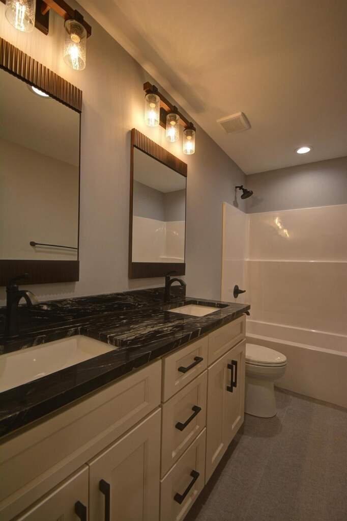4 Bedroom Single Family Home/House's Image 24