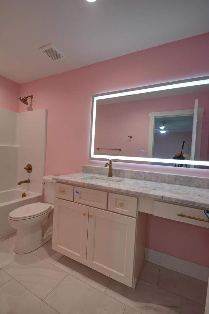 4 Bedroom Single Family Home/House's Image 27