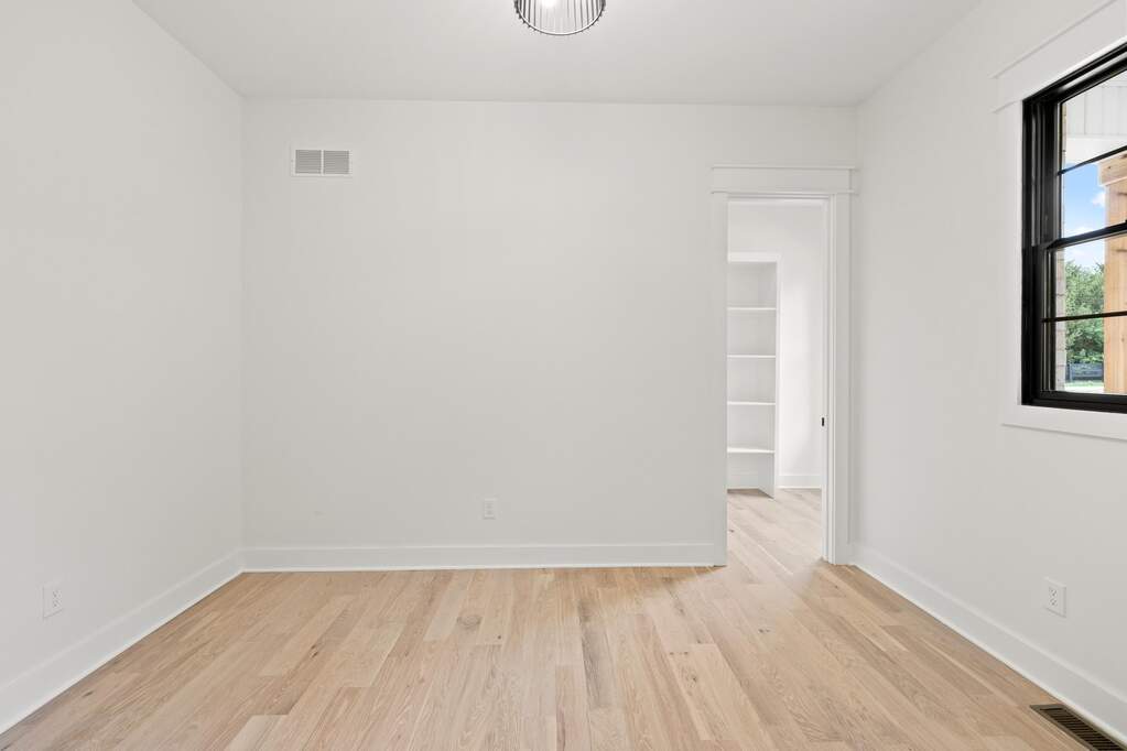 4 Bedroom Single Family Home/House's Image 26