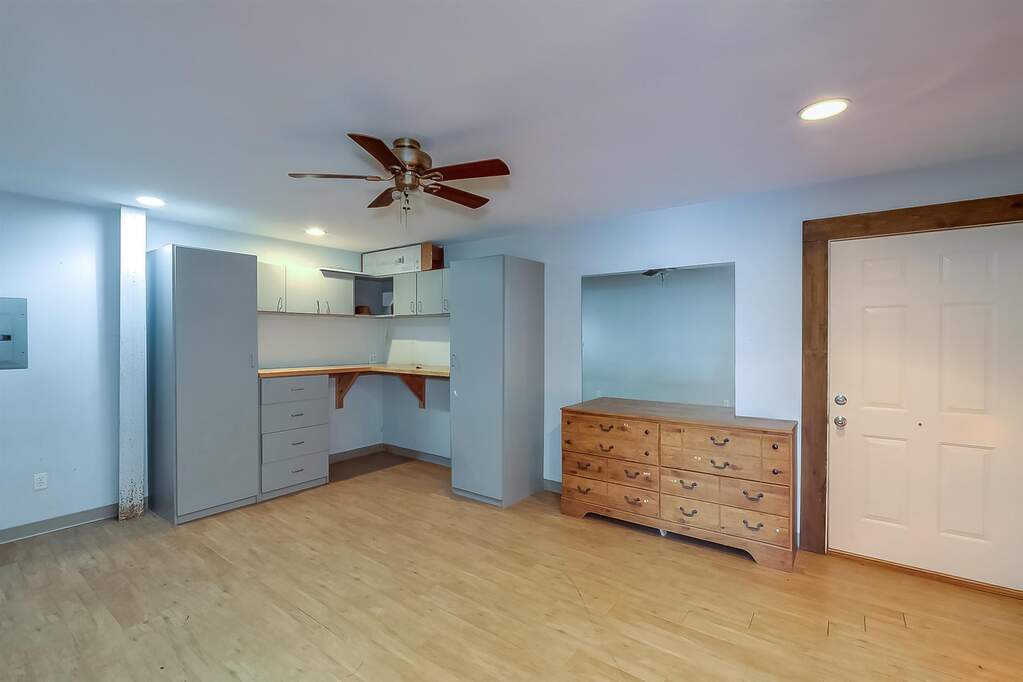 4 Bedroom Single Family Home/House's Image 82