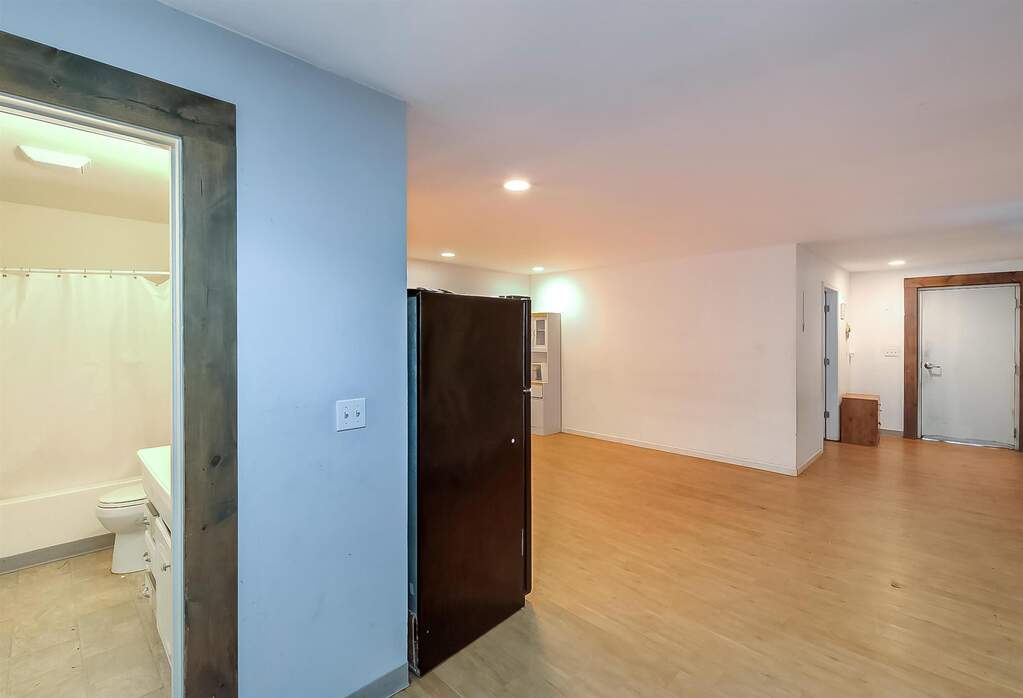 4 Bedroom Single Family Home/House's Image 83