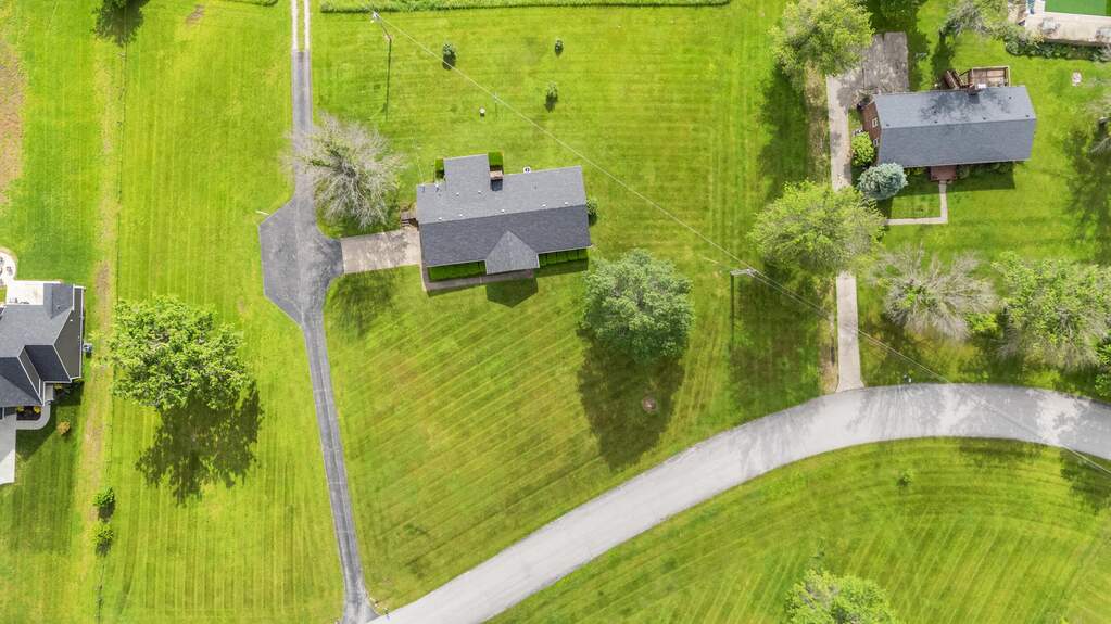 3 Bedroom Single Family Home/House's Image 33