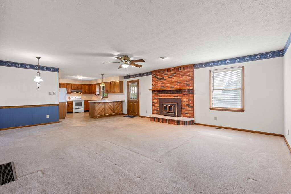 3 Bedroom Single Family Home/House's Image 4
