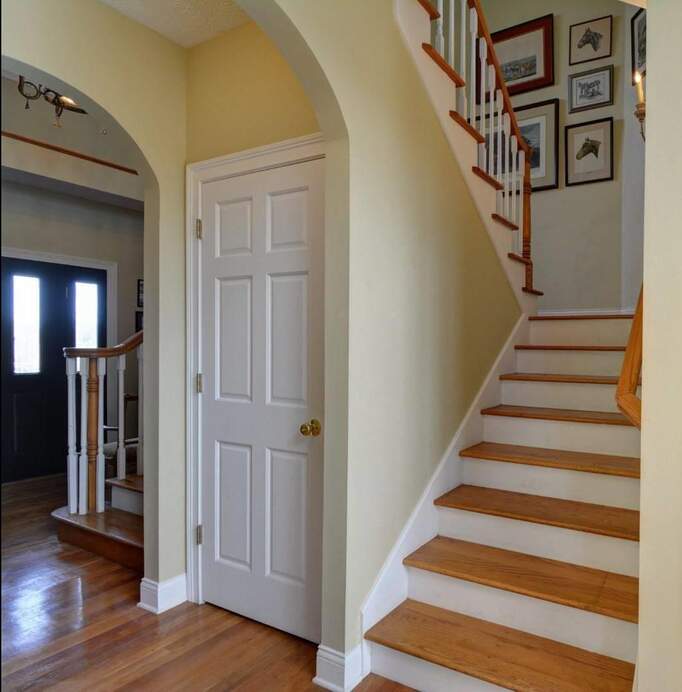 5 Bedroom Single Family Home/House's Image 27
