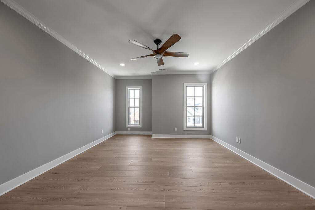5 Bedroom Single Family Home/House's Image 18