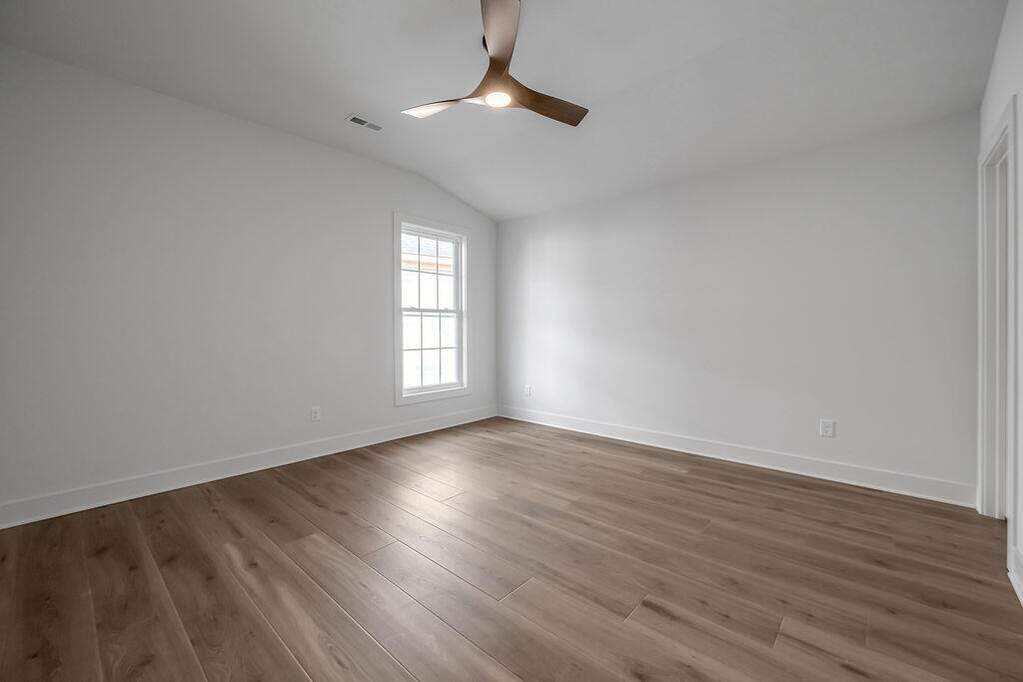 4 Bedroom Single Family Home/House's Image 22
