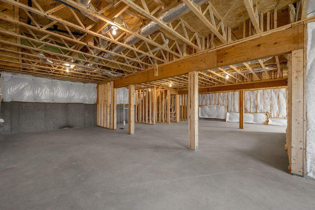 4 Bedroom Single Family Home/House's Image 28
