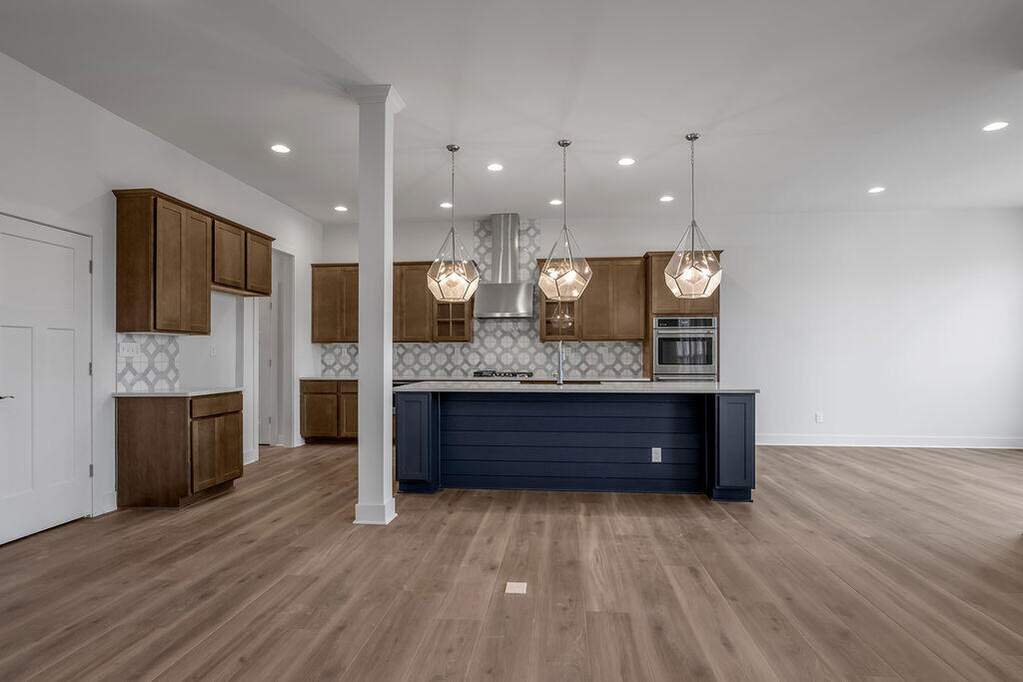 4 Bedroom Single Family Home/House's Image 3