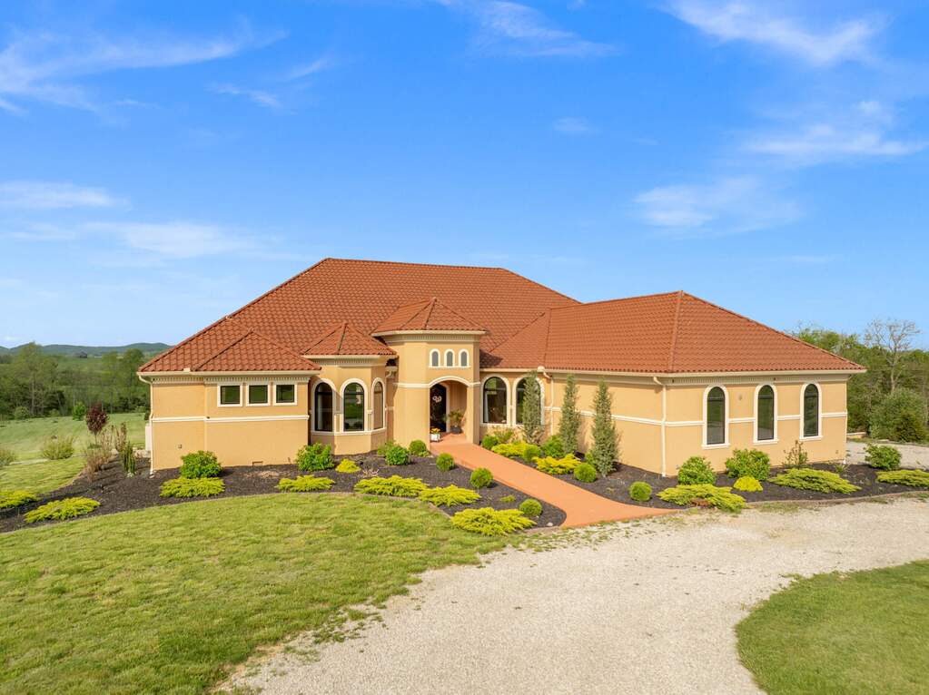 5 Bedroom Farm/Ranch/Plantation's Image 72