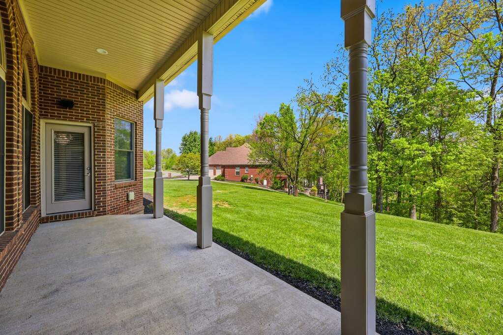 5 Bedroom Single Family Home/House's Image 39