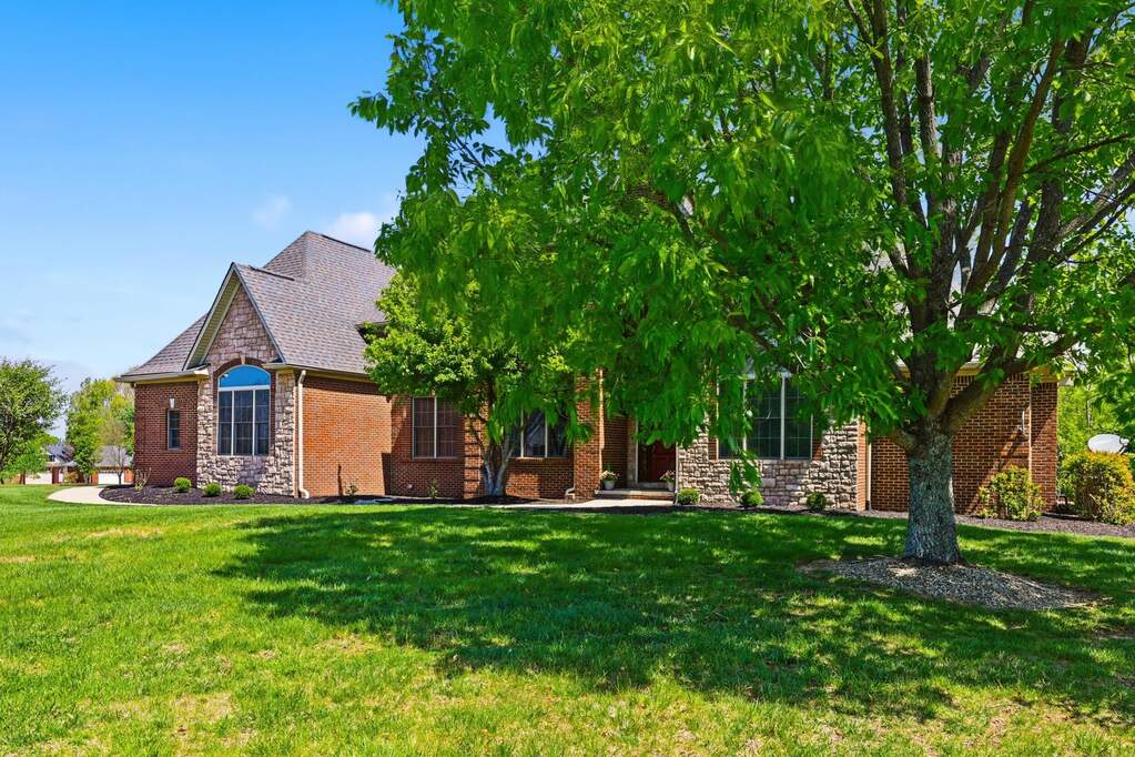 5 Bedroom Single Family Home/House's Image 42