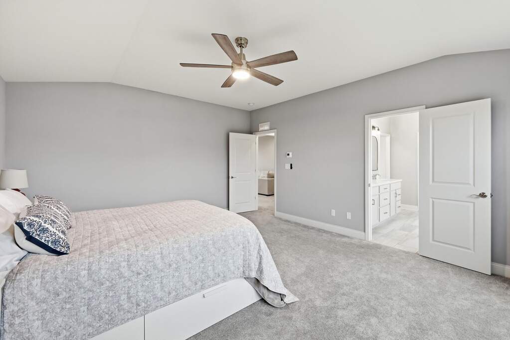 5 Bedroom Single Family Home/House's Image 21