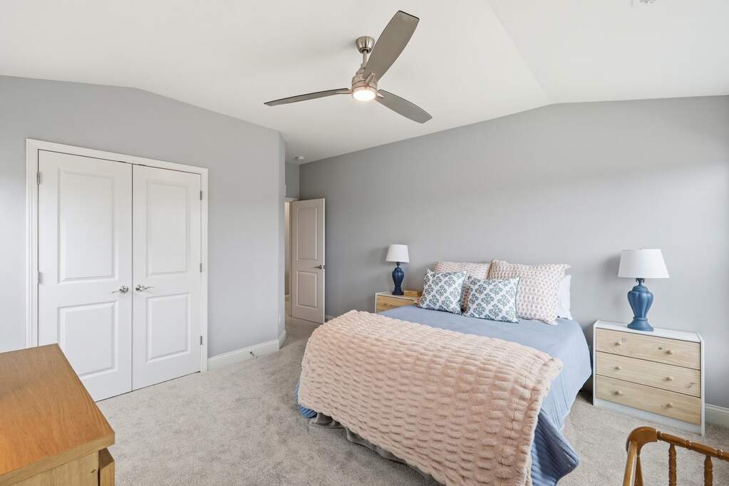 5 Bedroom Single Family Home/House's Image 33